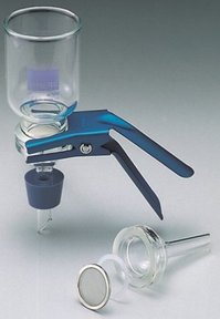 Vakuum-Filterhalter Typ KGS 47 für 47mm Membrane, Glas mit Edelstahl-Stütze, 300ml Glas-Trichter