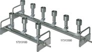 6-Station Absaugleiste Typ KM3N, 304 Edelstahl. 2-Wege Ventil mit PTFE-Hahn in verchromtem Messing-Korpus pro Station. Geeignet für #8 und #8b Stöpsel, Barb-Verbinder für 11mm ID Schlauch