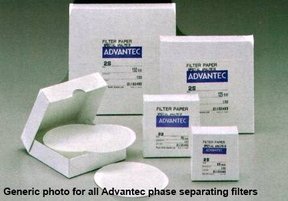 Phase separation filter, grade 2S, silicon-treated cellulose, 195mm Ø, retention 5µm. Aqueous phase is retained while non-aqueous phase passes through. Pack of 100