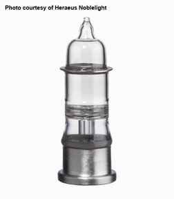 Photoionisation lamp, Heraeus type PXS 096, DC-excitation, filling gas xenon, 9.6eV