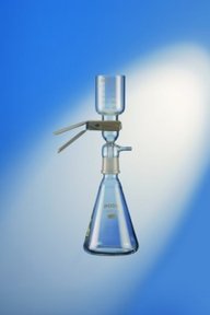 Vacuum filtration system: 300ml funnel, 1000ml Erlenmeyer, connector with glass frit and vacuum tube