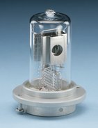 Deuterium lamp for various Agilent 1100 and 1200 VWD. Hamamatsu lamp, prealignment by ISO-certified specialist company